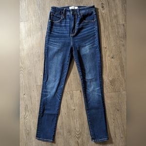 Abercrombie & Fitch High Rise Super Skinny Jeans